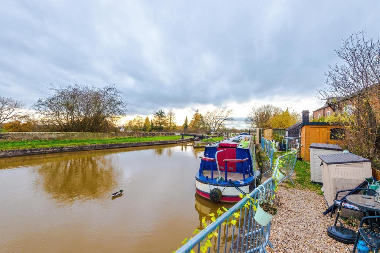 Belvedere House - Serene Countryside Escape - 4 Bedrooms Sleeps 8 Sandbach Exterior photo